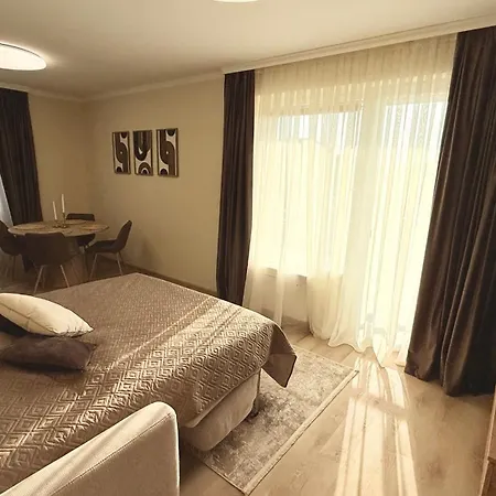 Brownie Design Apartment, Free Garage Parking Prag