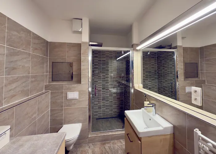 Apartment Brownie Design Apartment, Free Garage Parking