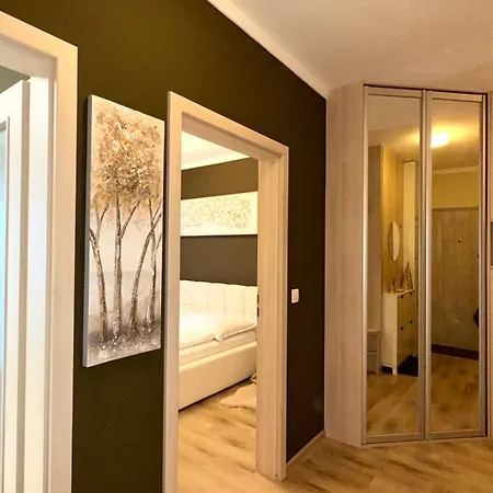 Brownie Design Apartment, Free Garage Parking Appartement Prague