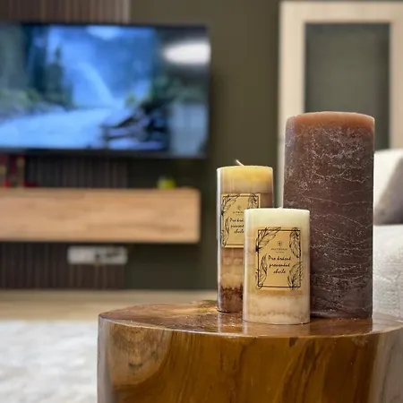 Brownie Design Apartment, Free Garage Parking * Prague